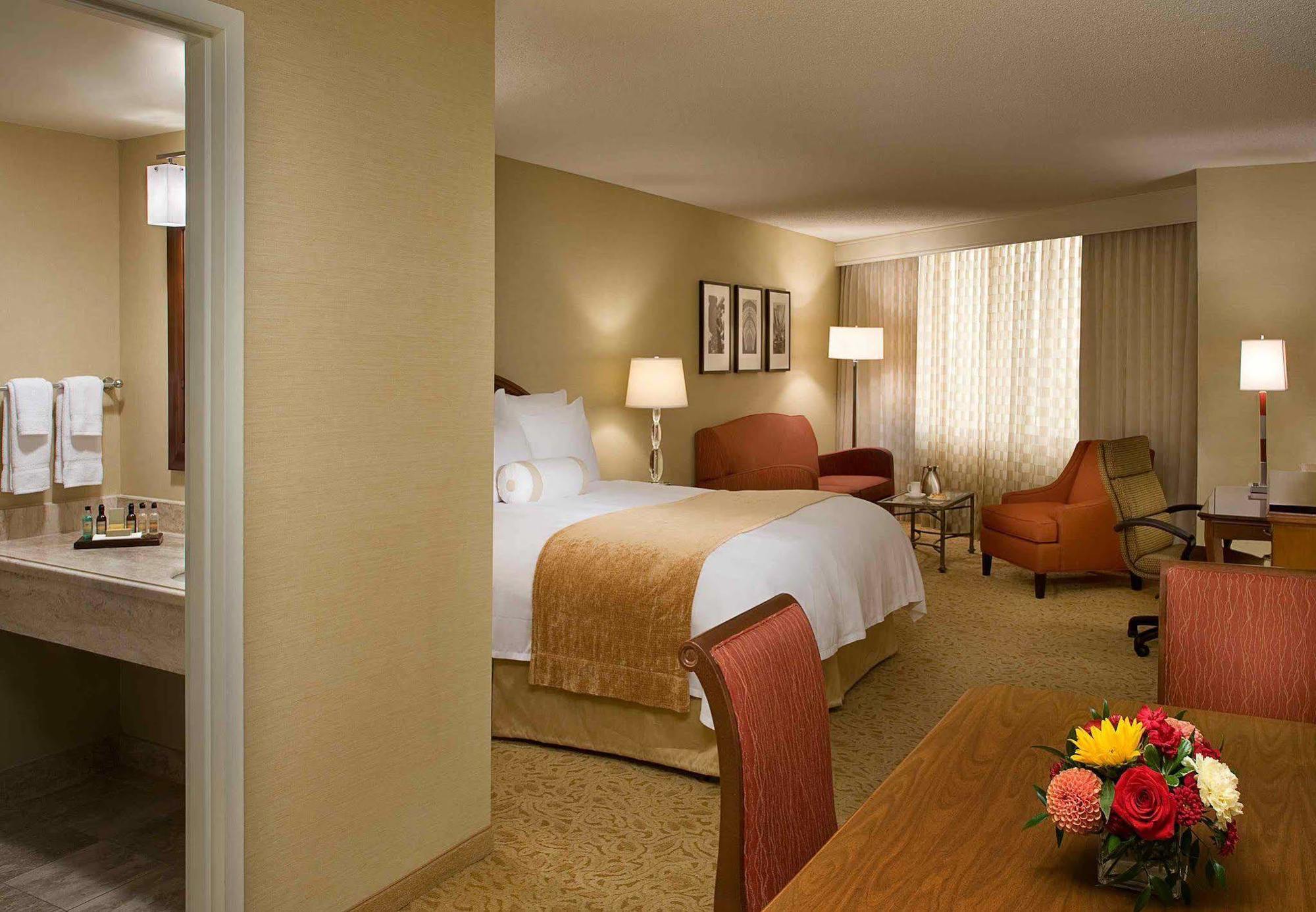 Aguascalientes Marriott Hotel Bagian luar foto